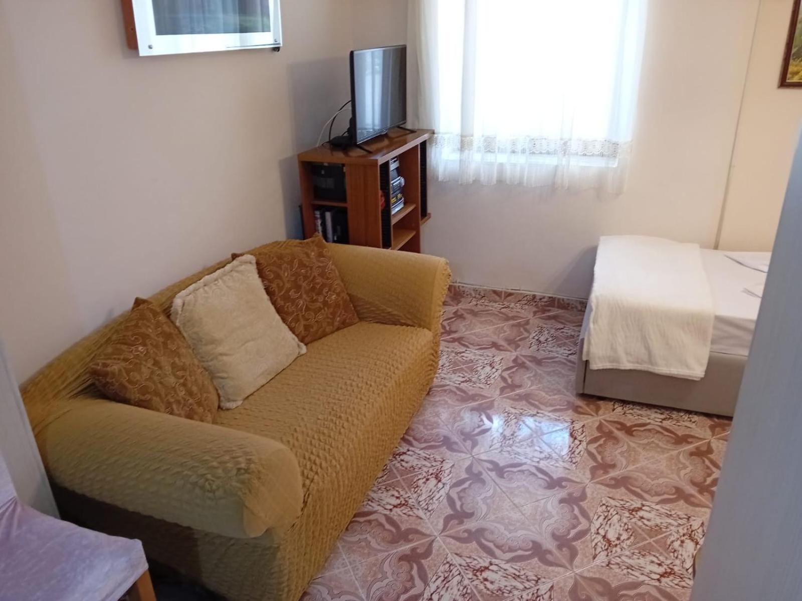 Gogo'S Sea Side Apartment Sarandë Exteriör bild